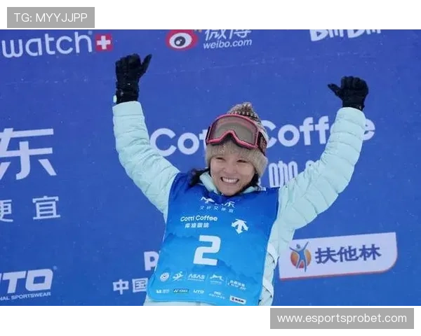单板滑雪U型场地技巧蔡雪桐、刘佳宇第五次冬奥征程，老将压阵