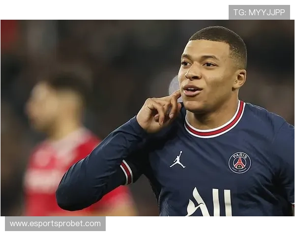 巴黎圣日耳曼vs摩纳哥法甲内战，姆巴佩对决旧主